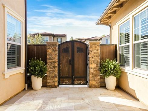 2282 E Rosecrans Court, Brea, CA