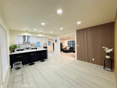 647 Magnolia Avenue, Brea, CA