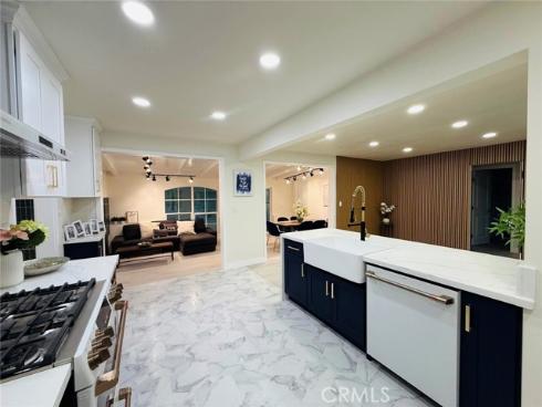 647 Magnolia Avenue, Brea, CA