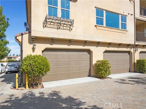 402 Maravilla Lane, Brea, CA