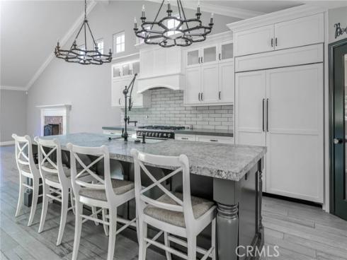 777 Oak Knoll Street, Brea, CA