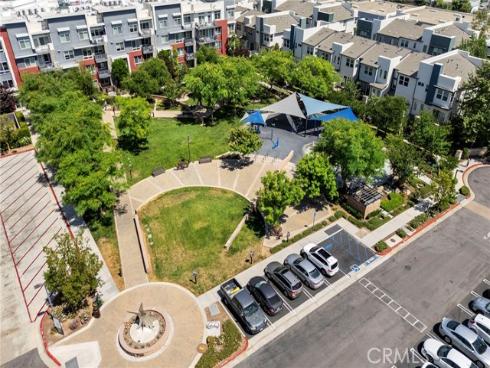 426 West Central Avenue , Brea, CA