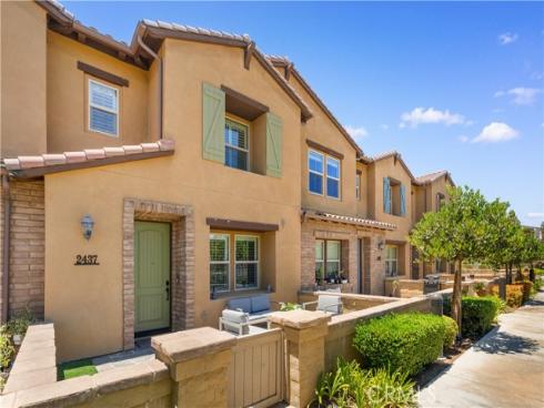 2437 Sanabria Ln , Brea, CA