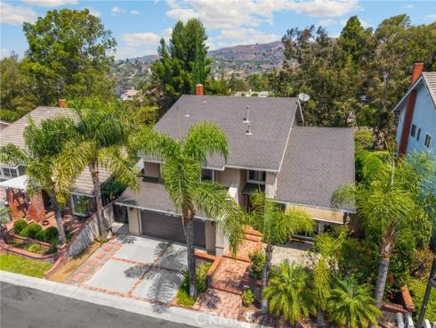 915 S Kings Canyon Road, Brea, CA