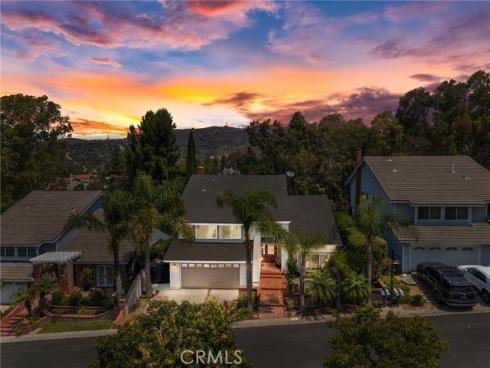 915 S Kings Canyon Road, Brea, CA