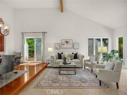 915 S Kings Canyon Road, Brea, CA