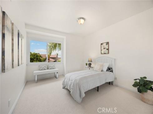 915 S Kings Canyon Road, Brea, CA