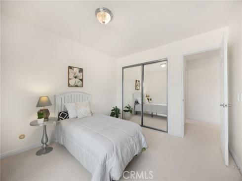 915 S Kings Canyon Road, Brea, CA