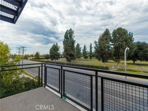 448  W Central Ave  , Brea, CA