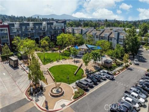 448  W Central Ave  , Brea, CA