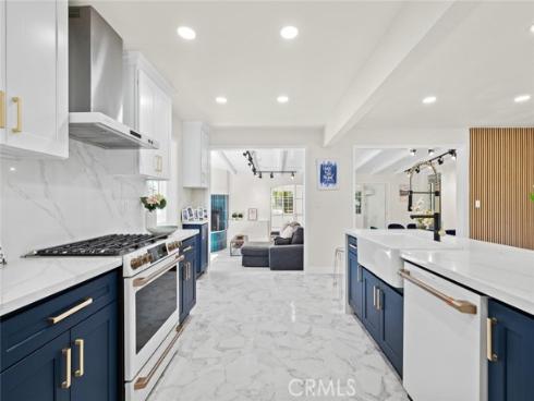 647 Magnolia Avenue, Brea, CA