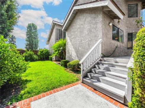 2965  Shamrock  , Brea, CA