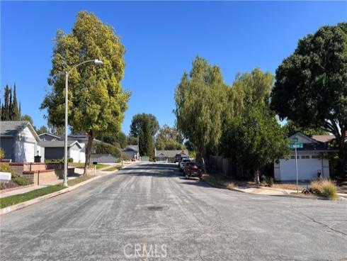 1082 N Lynwood Drive, Brea, CA