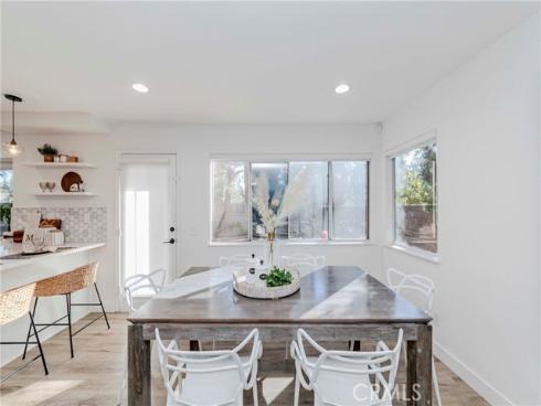 702  Oakcrest   Avenue, Brea, CA