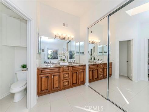 702  Oakcrest   Avenue, Brea, CA