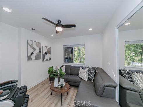 702  Oakcrest   Avenue, Brea, CA