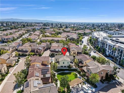 3515  Gardenia  , Brea, CA