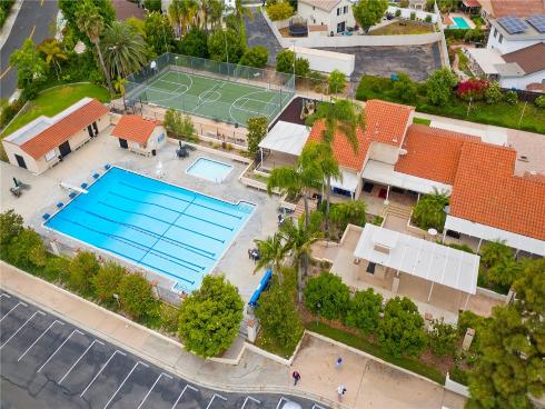 485  Castlegate  , Brea, CA