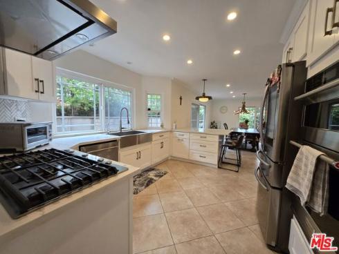 879  Shadowgrove   Street, Brea, CA