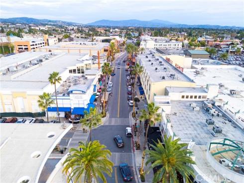 334 S Walnut Avenue, Brea, CA