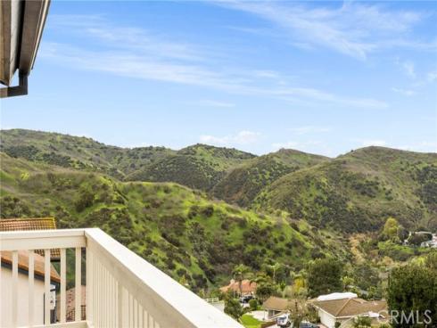 386 Olinda Drive, Brea, CA