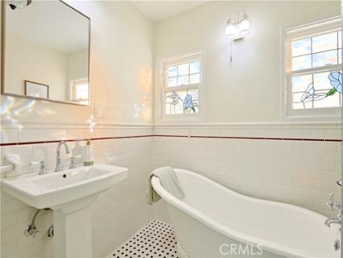 127 S Redwood Avenue, Brea, CA