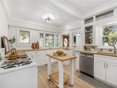 127 S Redwood Avenue, Brea, CA