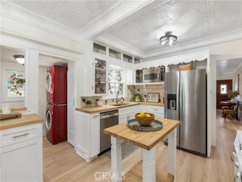 127 S Redwood Avenue, Brea, CA