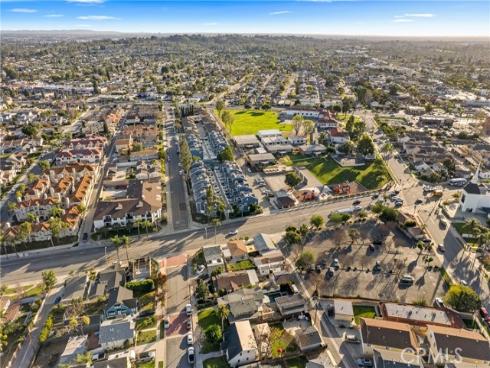 127 S Redwood Avenue, Brea, CA