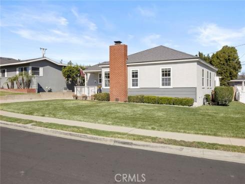 425  Cherry  , Brea, CA