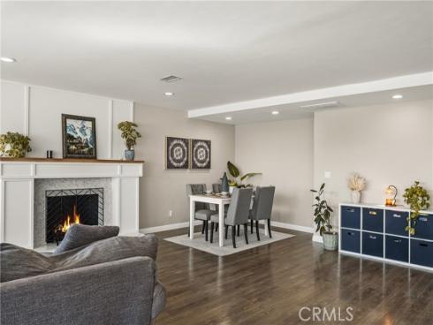 688  Buttonwood  , Brea, CA