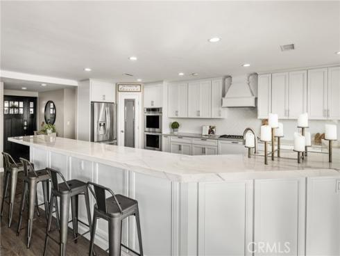 688  Buttonwood  , Brea, CA