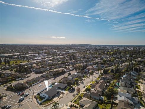 688  Buttonwood  , Brea, CA