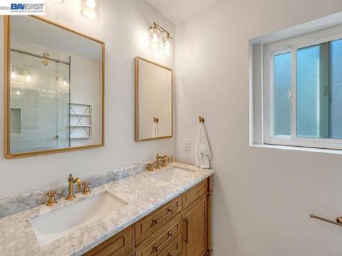 1215  Wardman Dr  , Brea, CA