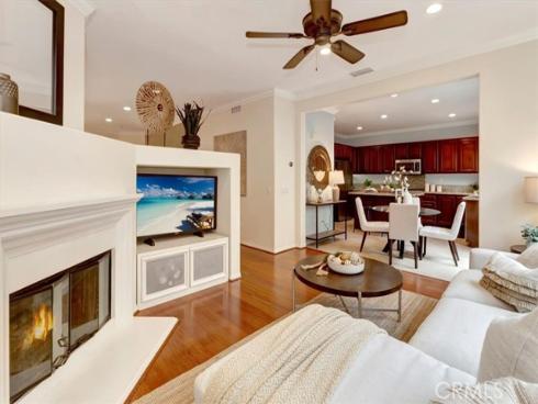 958  Baxter  , Brea, CA