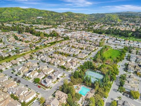 958  Baxter  , Brea, CA