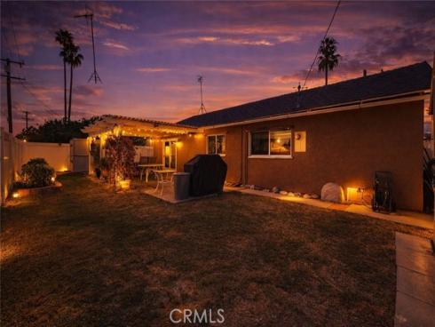 1406  Carey   Avenue, Brea, CA