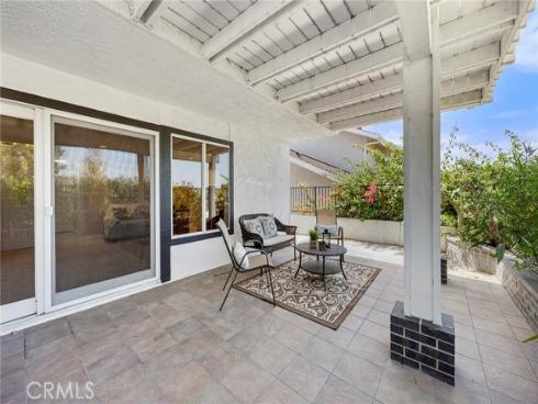 897  Kings Canyon   Road, Brea, CA