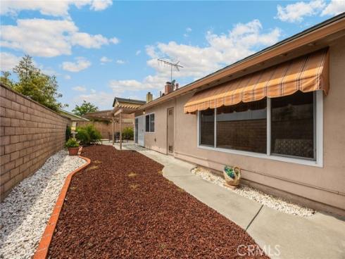 1618  E Eucalyptus   Street, Brea, CA