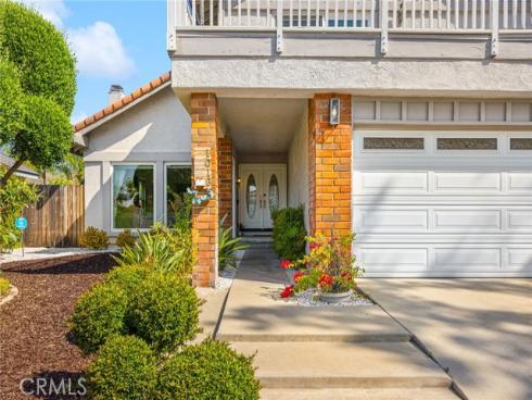 1013  Woodcrest  , Brea, CA