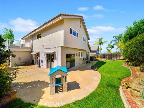 1013  Woodcrest  , Brea, CA