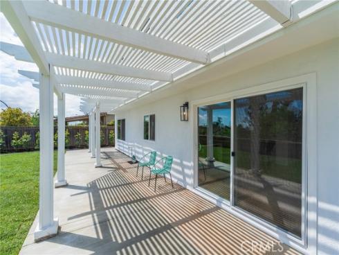 938  Oakcrest  , Brea, CA