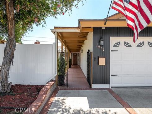 1414 Las Lomas , Brea, CA
