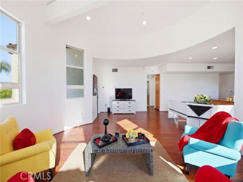 506 S Brea  , Brea, CA