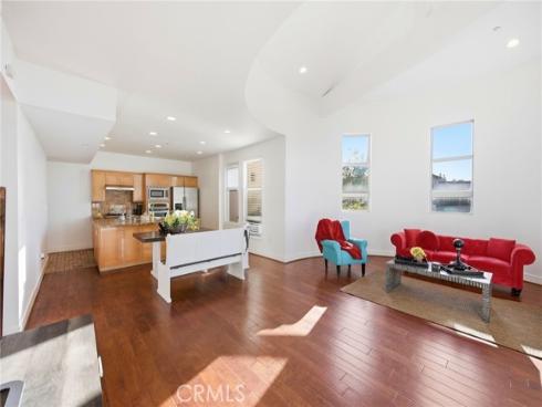 506 S Brea  , Brea, CA