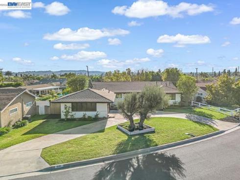 1215 Wardman Dr , Brea, CA