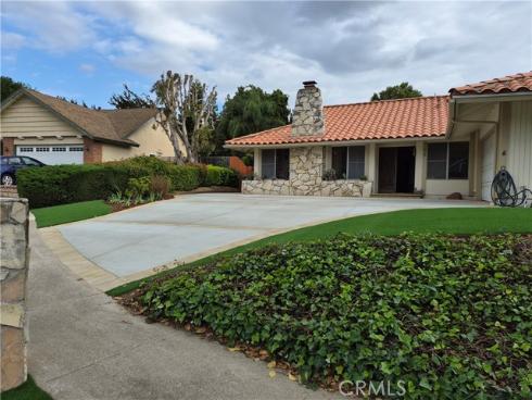 338 E. Blossom Place