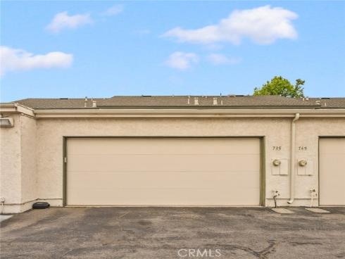 735 Leafwood Court, Brea, CA