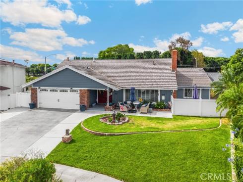 325  Delphia   Avenue, Brea, CA