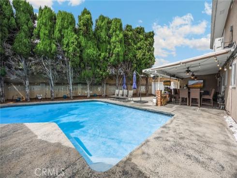 325  Delphia   Avenue, Brea, CA